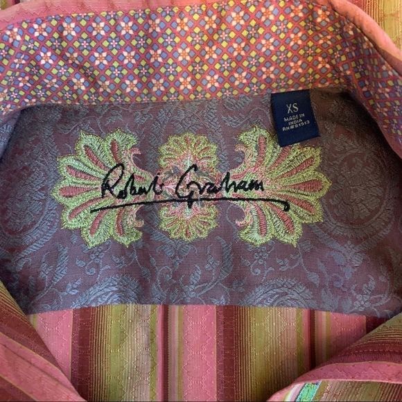 NWOT Robert Graham GORGEOUS Blouse Size XS! - Picture 11 of 16